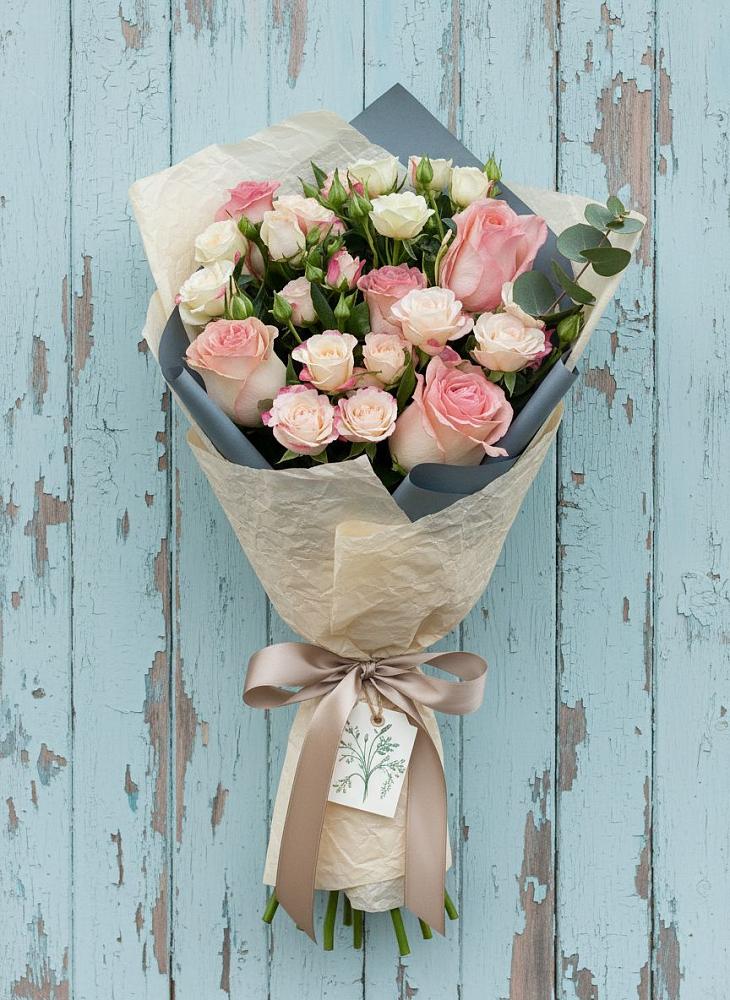 Букет цветов из: Розы в Новокумском