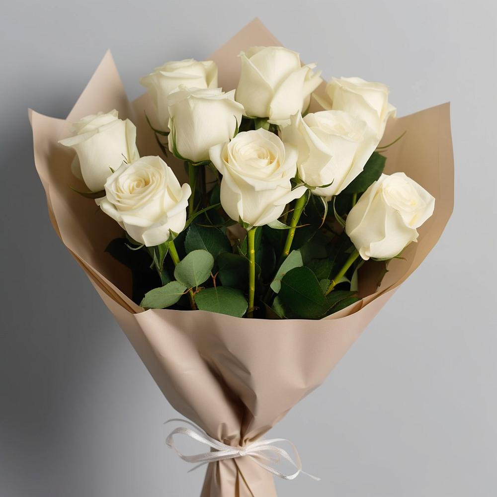 Букет 9 Белых роз Эдлесс Лав в Новокумском