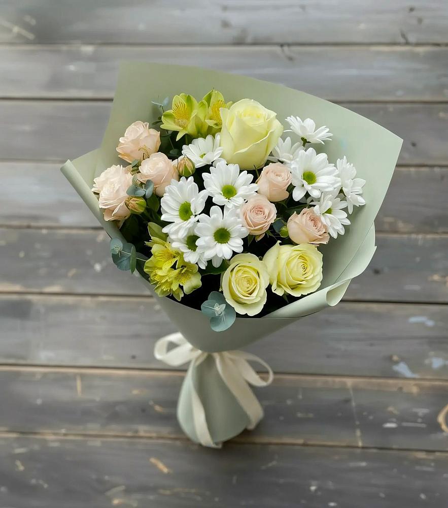 Букет цветов из: Альстромерии, Розы и Хризантемы в Новокумском