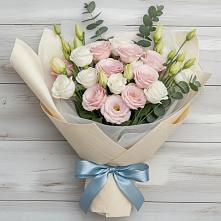 Букет цветов из:  Лизиантусы в Новокумском