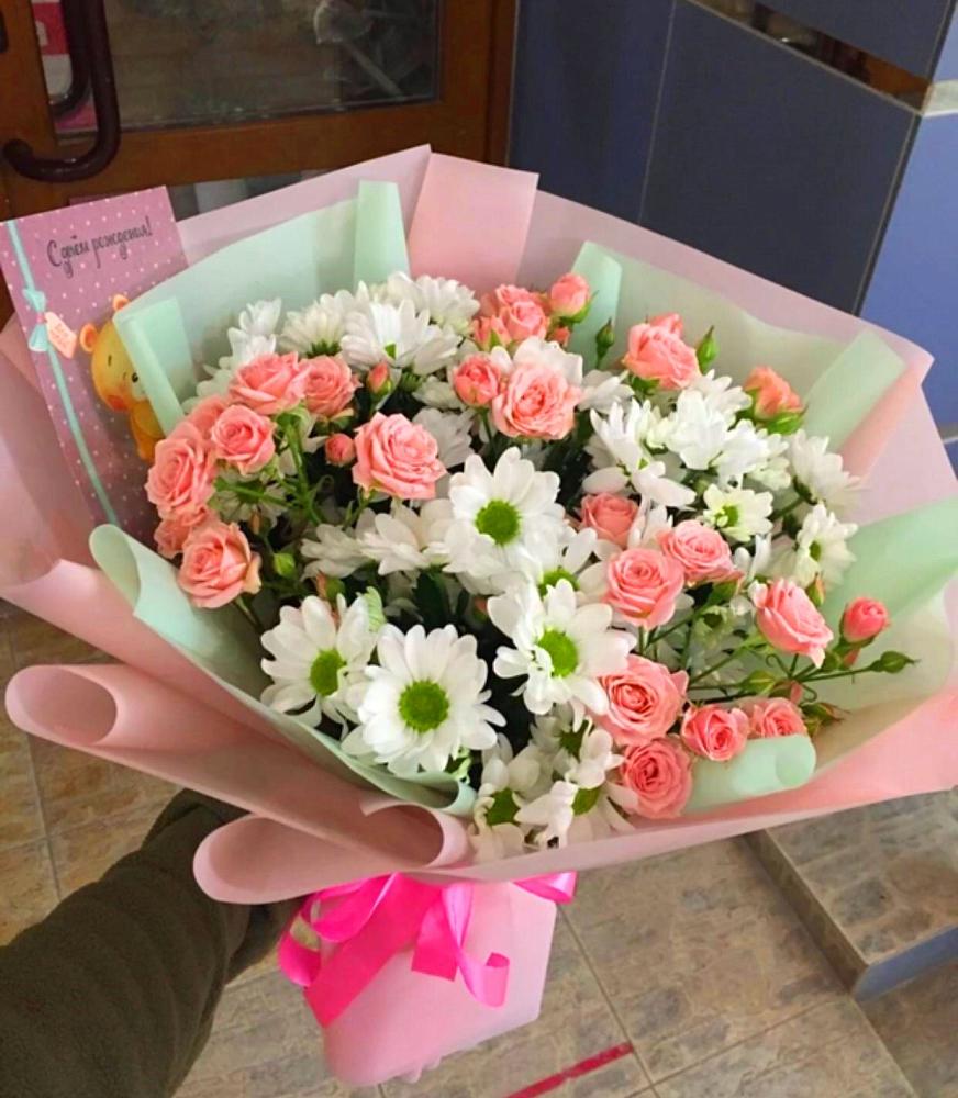 Букет цветов из: Розы и Хризантемы в Новокумском