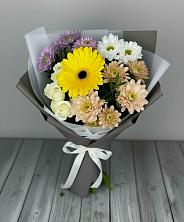 Букет цветов из:  Розы, Герберы и Хризантемы в Новокумском