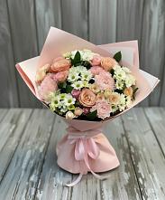 Букет цветов из:  Гвоздики, Розы и Хризантемы в Новокумском