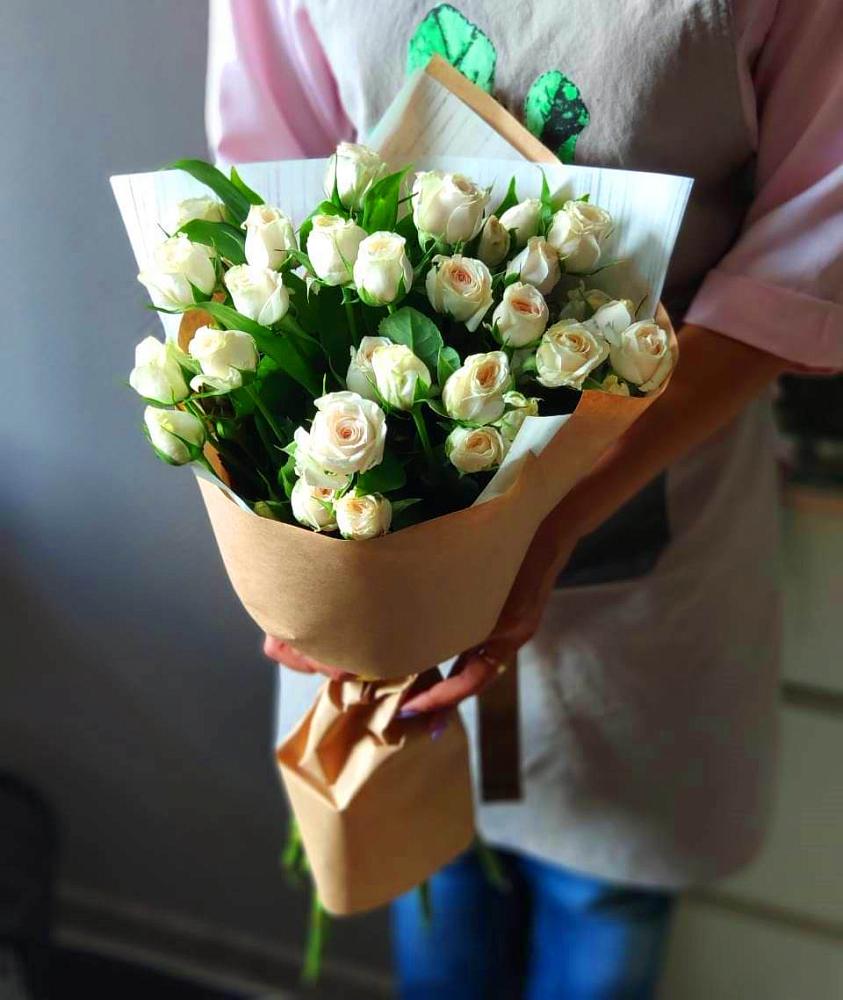 Букет цветов из: Розы в Новокумском
