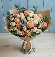 Букет цветов из:  Альстромерии и Розы в Новокумском