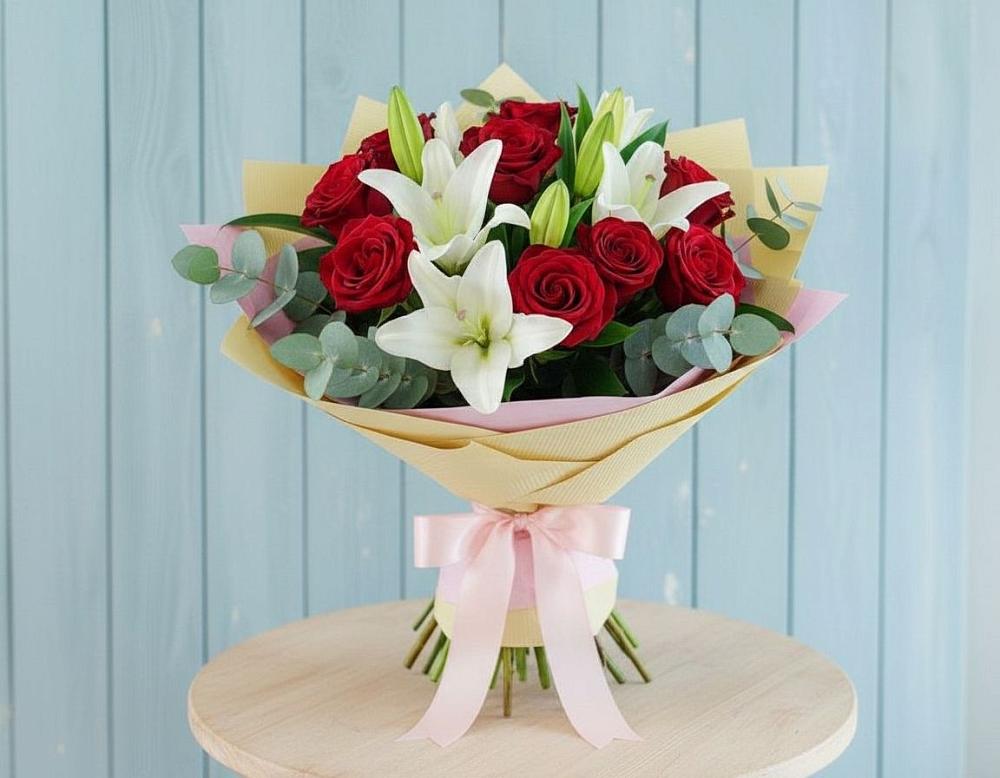 Букет цветов из: Лилии и Розы в Новокумском